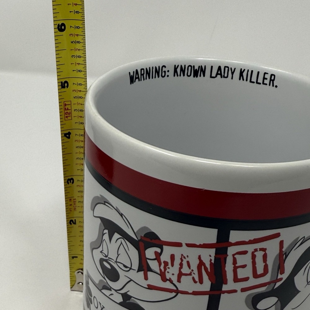 VINTAGE WARNER BROS. STUDIO STORE PEPE LE PEW JUMBO 30 OZ MUG SKUNK WANTED XOXOX - Picture 8 of 10